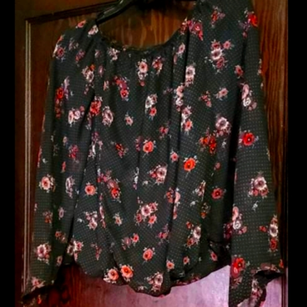 3/4 sleeve shirt, thin and see through